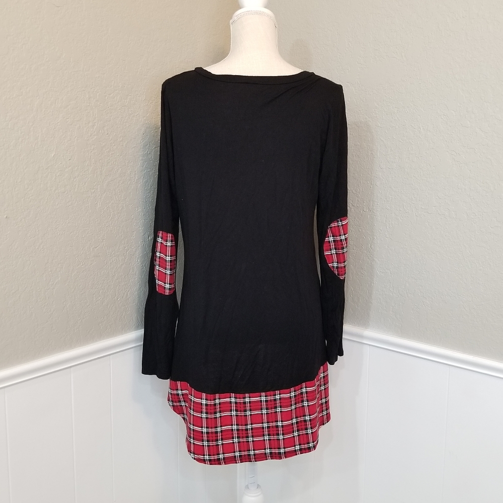 GOTH TOP BLACK CREW NECK RED TARTAN PLAID TRIM ELBOW PADS NO TAG SIZE XL